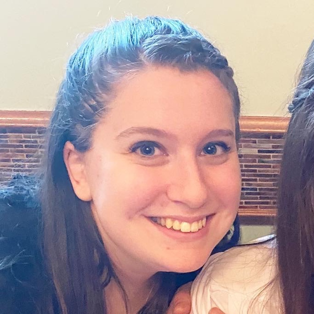 Meet your Posher, Emma